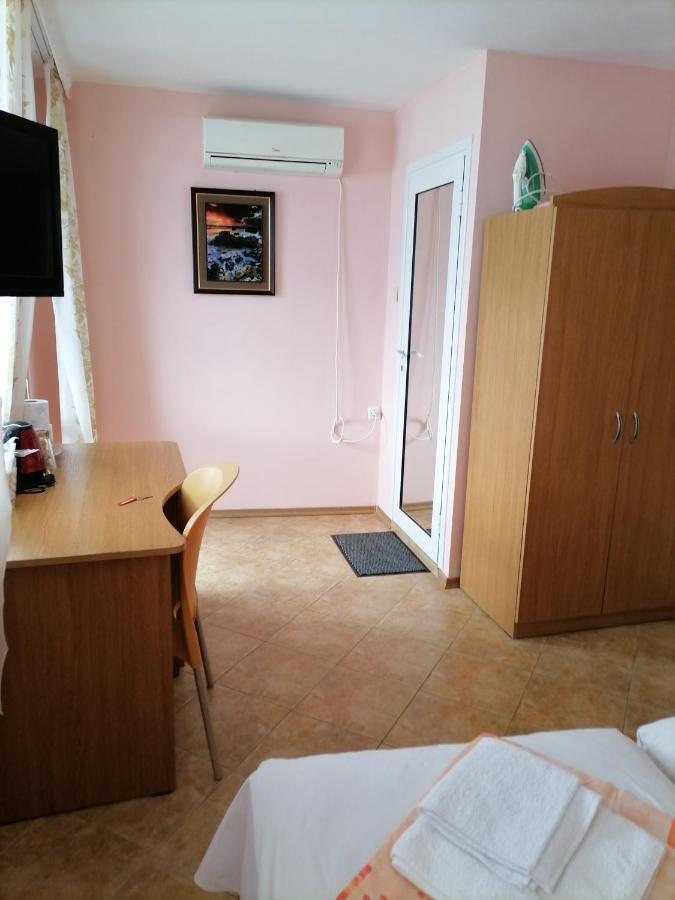 Guesthouse Olimp Sozopol Exterior photo